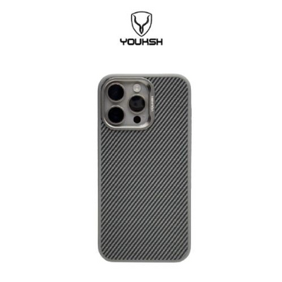 Youksh iPhone 15 Pro Carbon Fiber Case