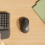 Logitech SIGNATURE M550 Comfort-Fit Wireless Mouse